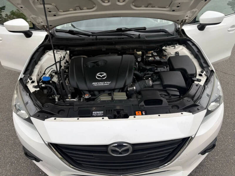 2015 Mazda MAZDA3 i Touring