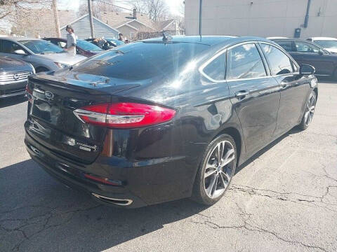 2020 Ford Fusion Titanium