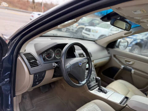 2013 Volvo XC90
