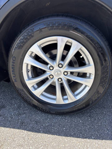 2010 Infiniti FX35