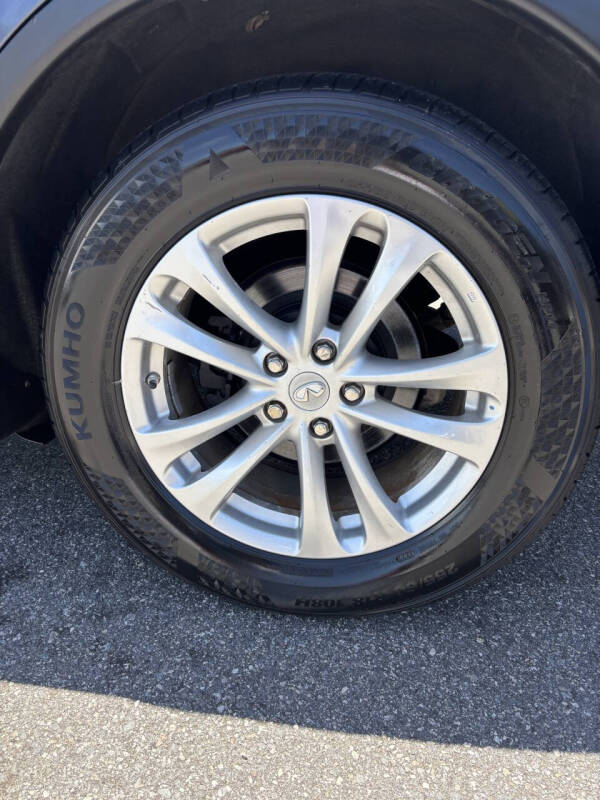 2010 Infiniti FX35