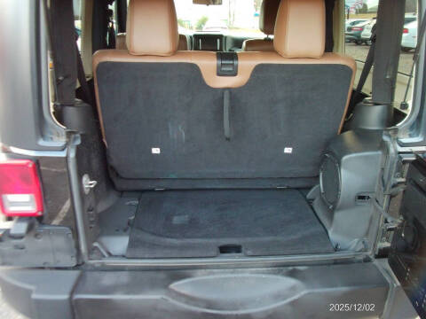 2012 Jeep Wrangler Sahara