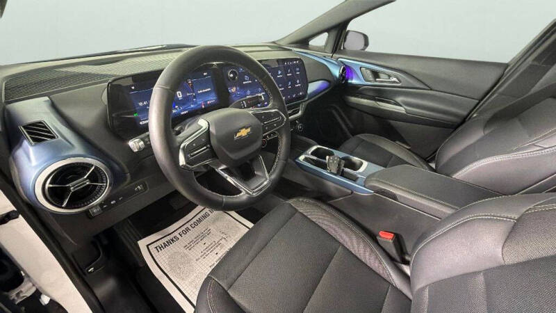 2024 Chevrolet Equinox EV LT