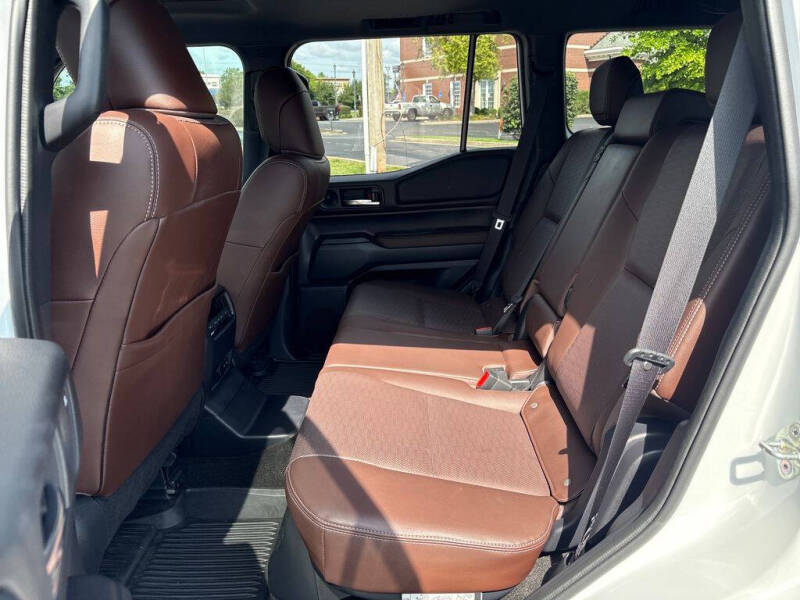 2024 Toyota Land Cruiser