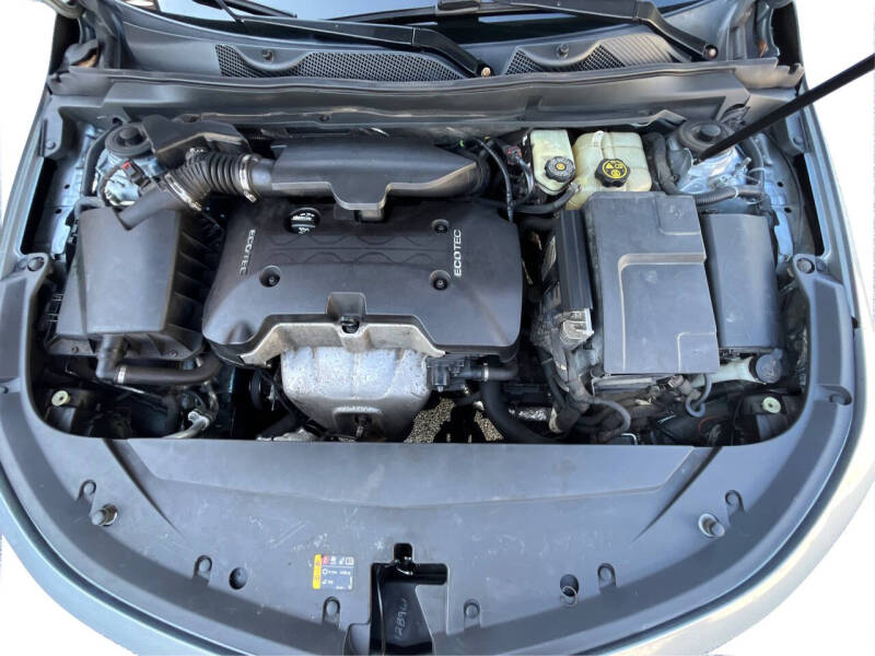 2014 Chevrolet Impala 1LT photo 11