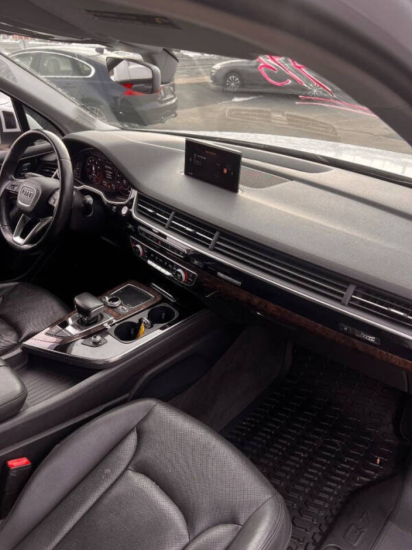 2017 Audi Q7 3.0T quattro Premium Plus