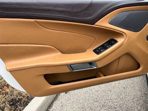 2015 Aston Martin Vanquish Volante
