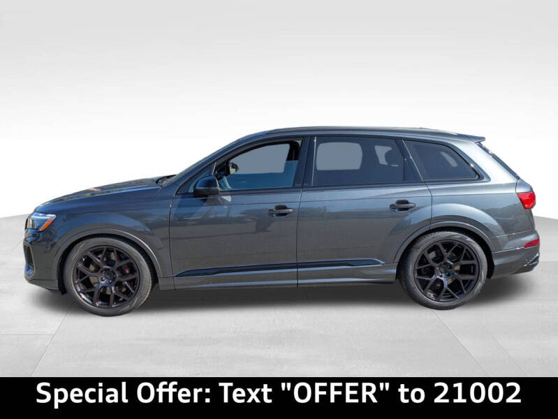 2026 Audi SQ7 4.0T quattro Premium Plus