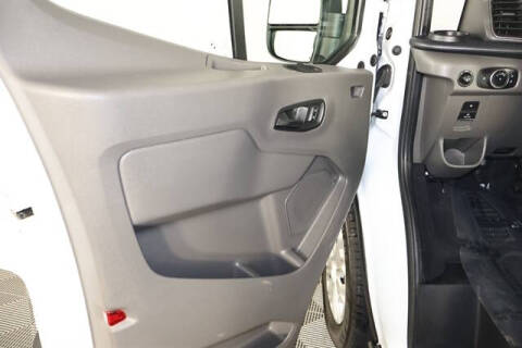 2023 Ford Transit 350 XLT