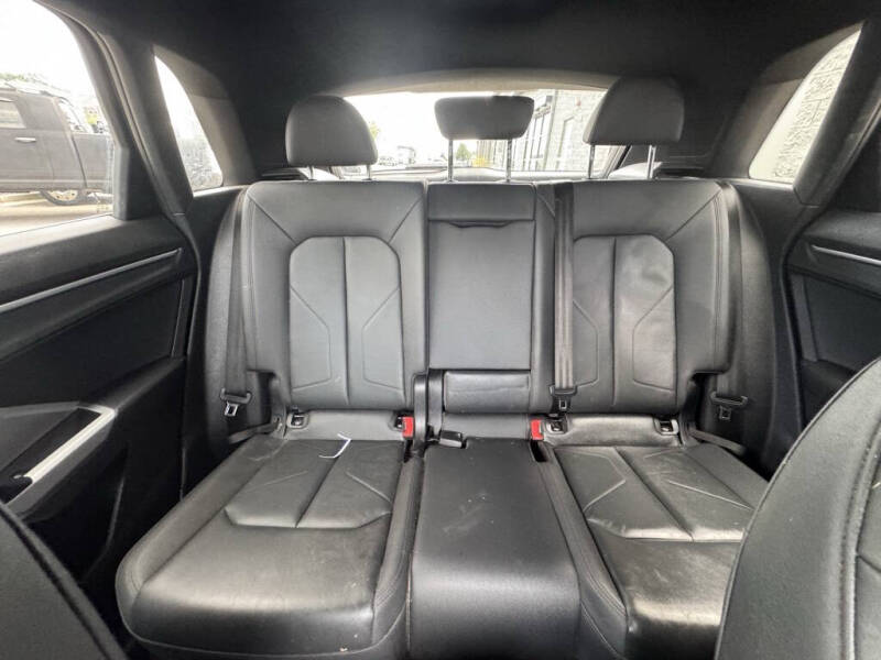 2021 Audi Q3 quattro S line Premium 45 TFSI