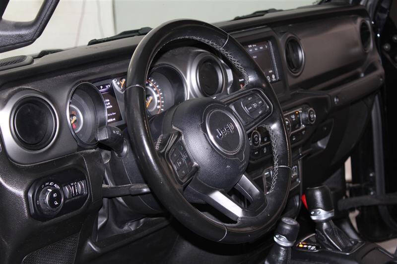 2022 Jeep Gladiator Sport S