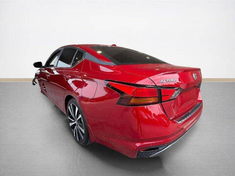 2022 Nissan Altima 2.5 SR