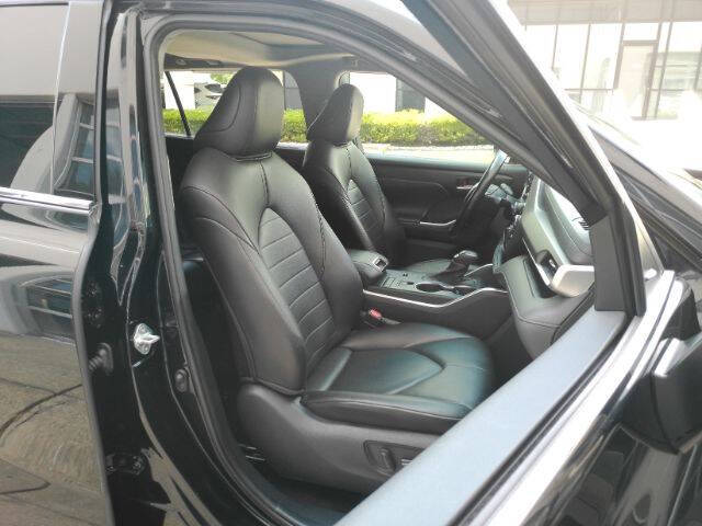 2021 Toyota Highlander XLE