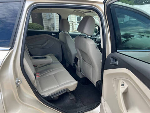 2017 Ford Escape SE