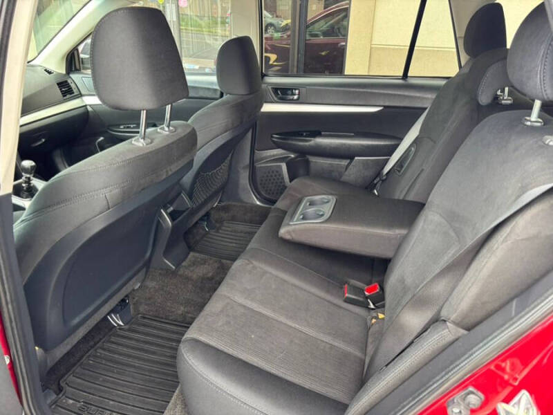 2013 Subaru Outback 2.5i Premium