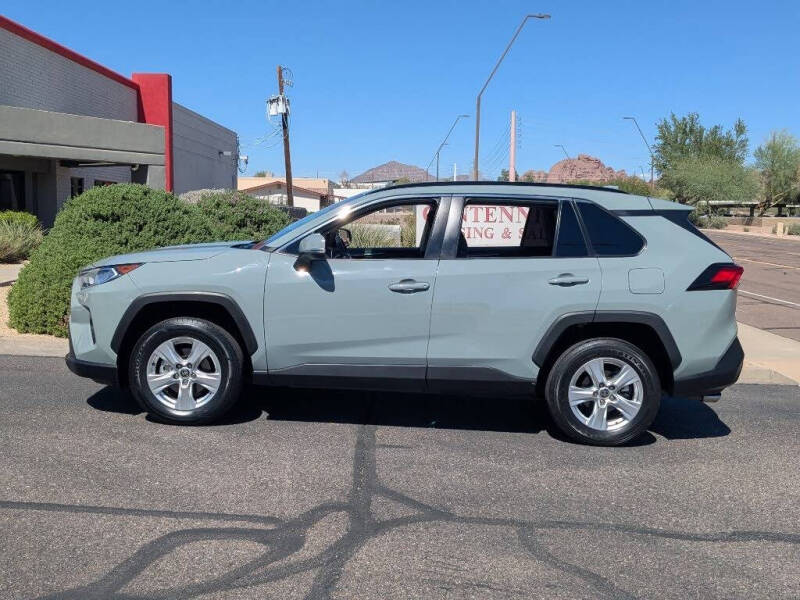 2021 Toyota RAV4 XLE
