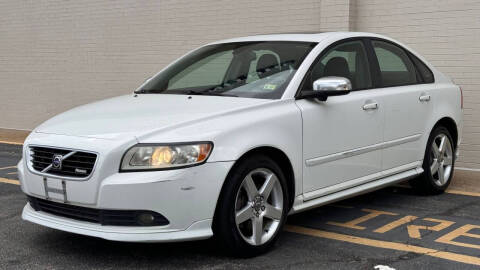 2009 Volvo S40 for sale at Carland Auto Sales INC. in Portsmouth VA