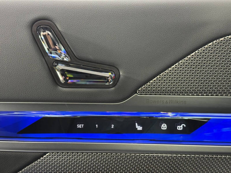 2024 BMW 7 Series 740i