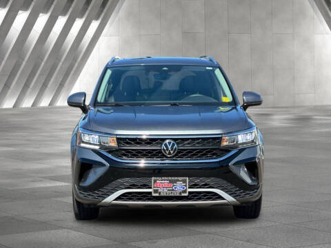 2022 Volkswagen Taos SE 4Motion