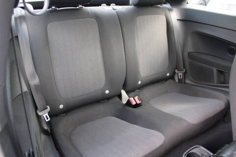 2013 Volkswagen Beetle 2.5L Entry PZEV