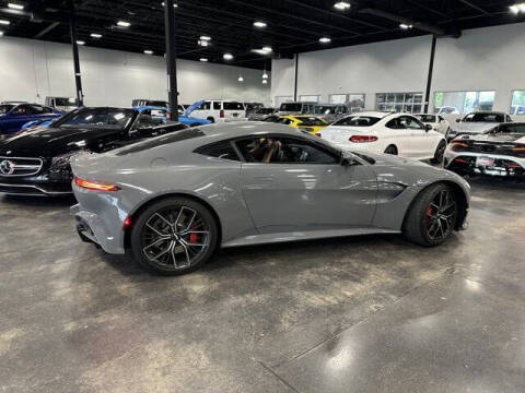 2021 Aston Martin Vantage