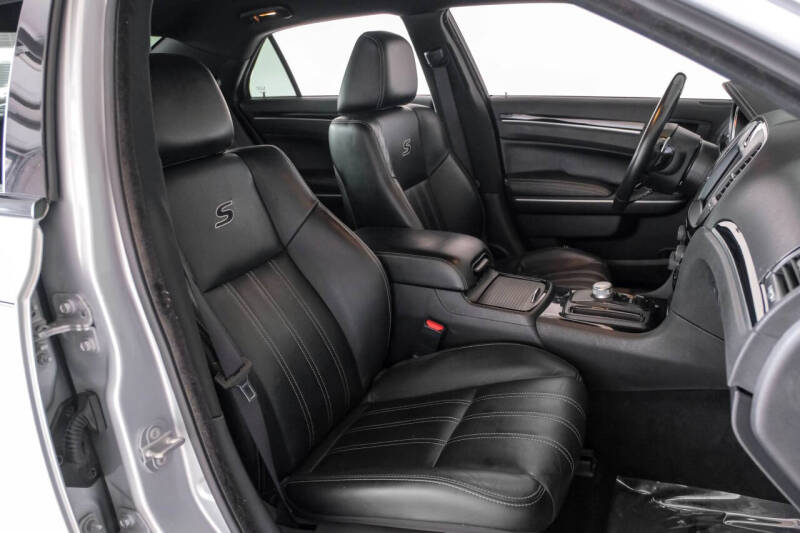 2021 Chrysler 300 S V6