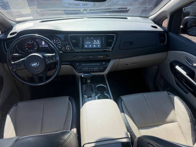 2021 Kia Sedona