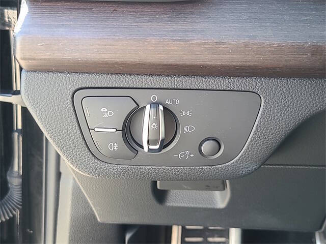 2024 Audi Q5 quattro S line Prem Plus 45 TFSI