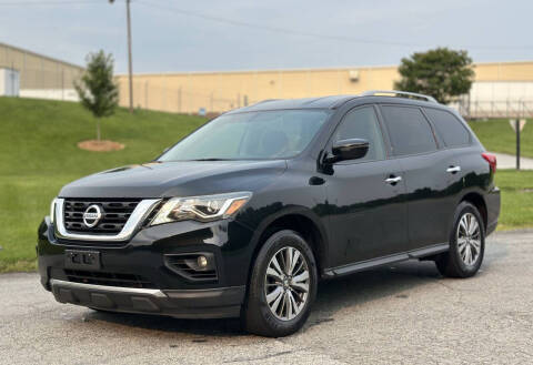 2018 Nissan Pathfinder SV