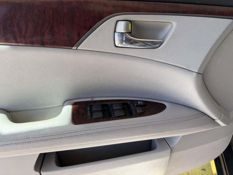 2011 Toyota Avalon Limited