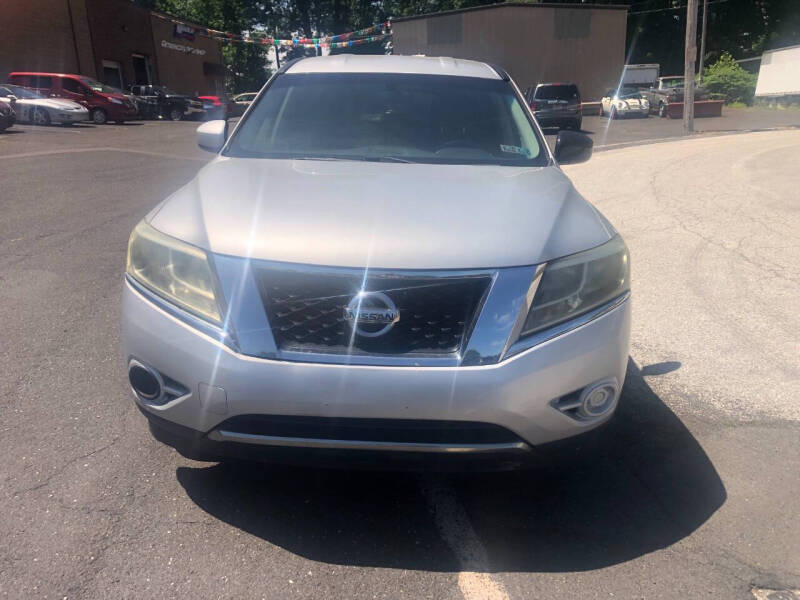 2014 Nissan Pathfinder S