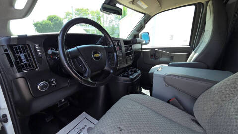2021 Chevrolet Express 2500