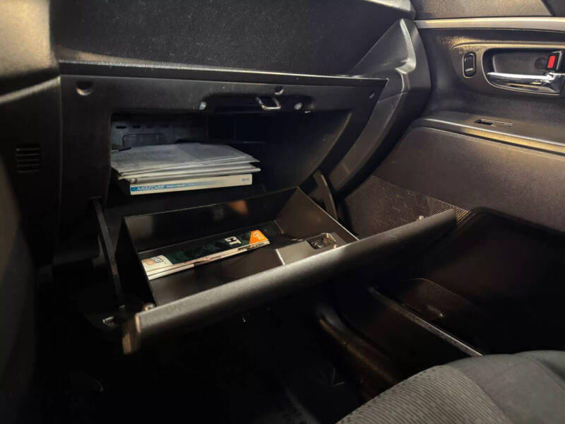 2012 Mazda MAZDA5 Sport