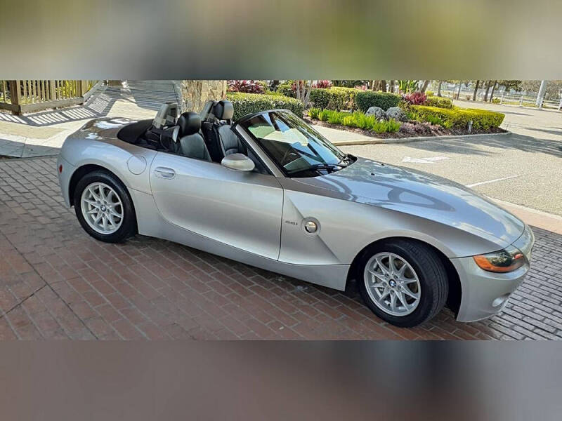 2004 BMW Z4 2.5i