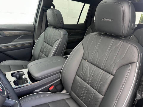2025 Buick Enclave Avenir