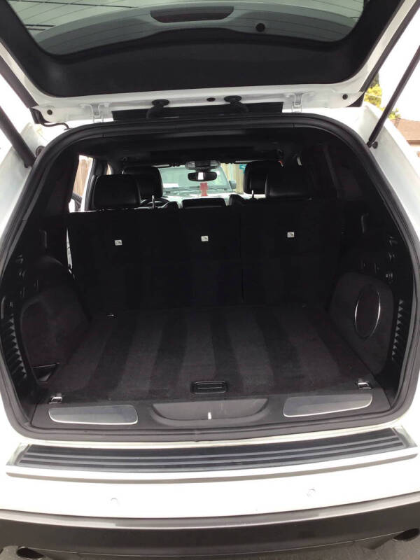 2018 Jeep Grand Cherokee Sterling Edition