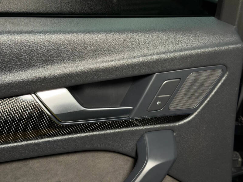 2018 Audi SQ5 3.0T quattro Premium Plus
