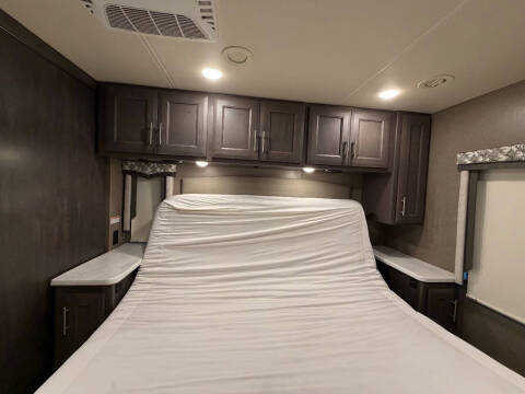 2021 Thor Motor Coach Omni