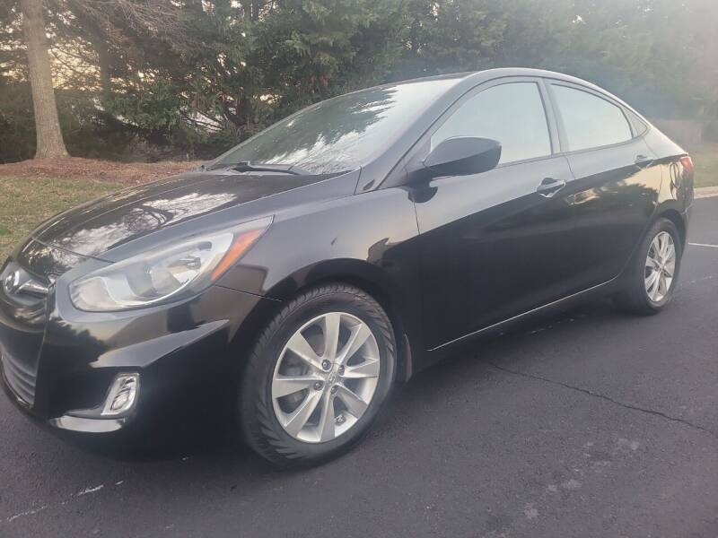 2013 Hyundai Accent for sale at Dulles Motorsports in Dulles VA