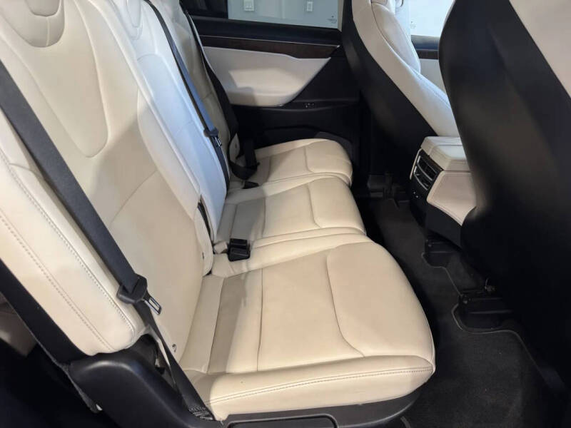 2018 Tesla Model X 75D