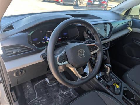 2023 Volkswagen Taos SE