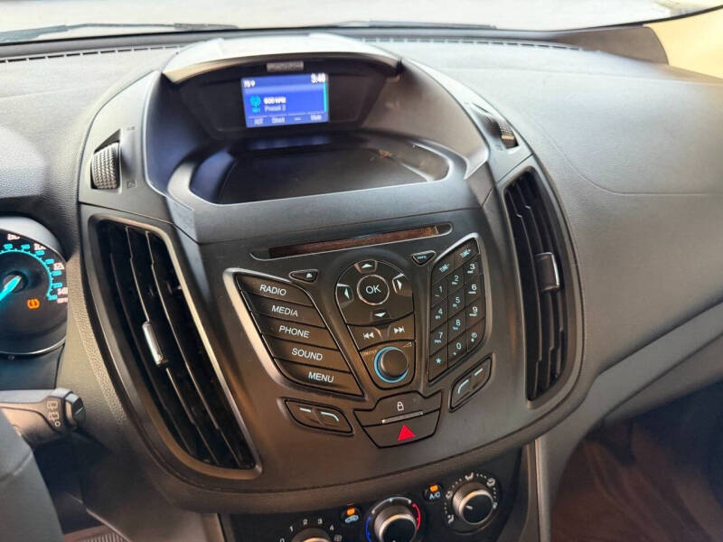 2015 Ford Escape S