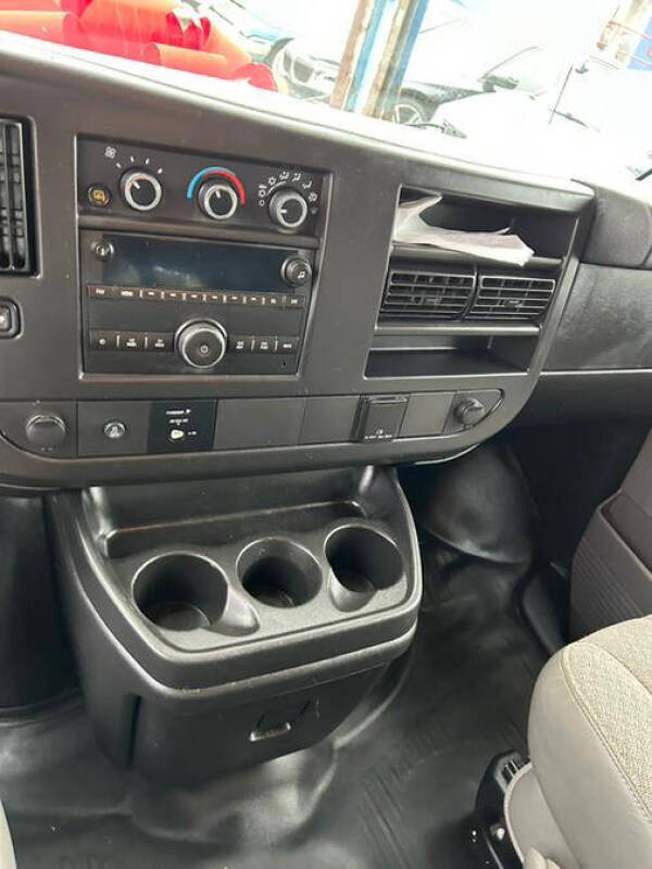 2016 Chevrolet Express 2500