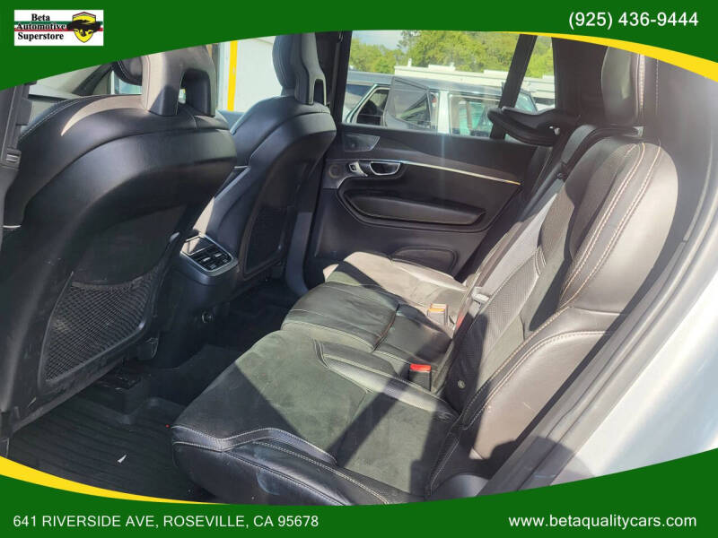 2017 Volvo XC90 T6 R-Design