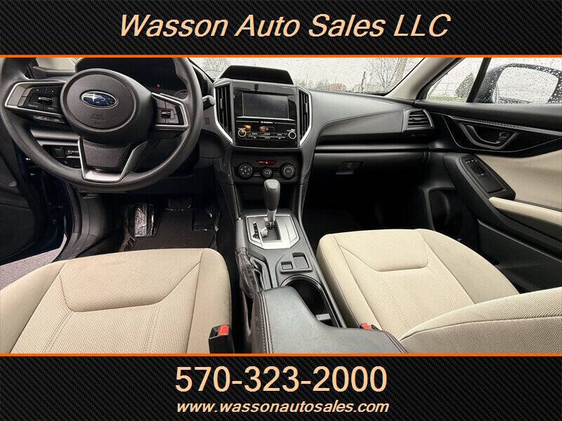 2017 Subaru Impreza 2.0i