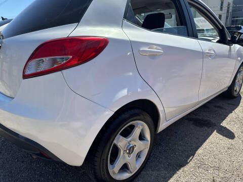 2012 Mazda MAZDA2 Sport