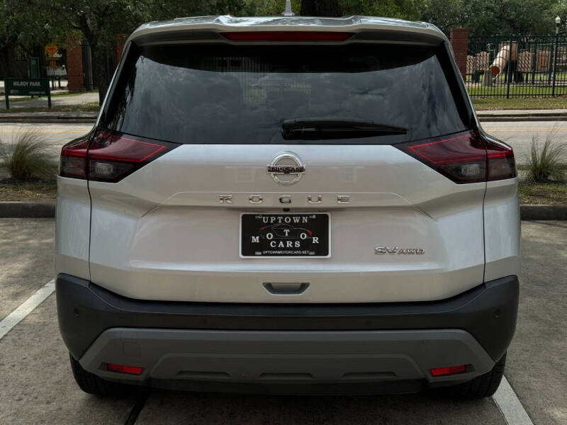 2021 Nissan Rogue SV