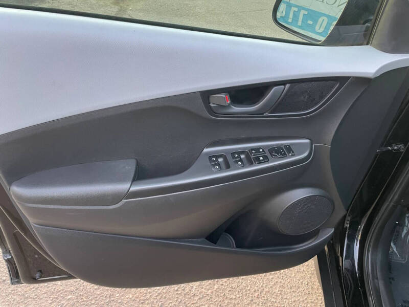 2020 Hyundai Kona SEL