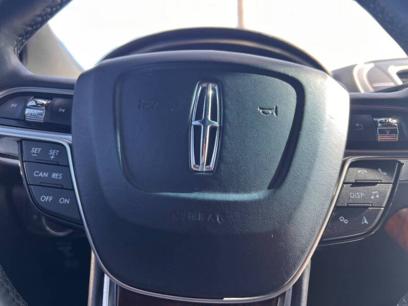 2020 Lincoln Nautilus Reserve