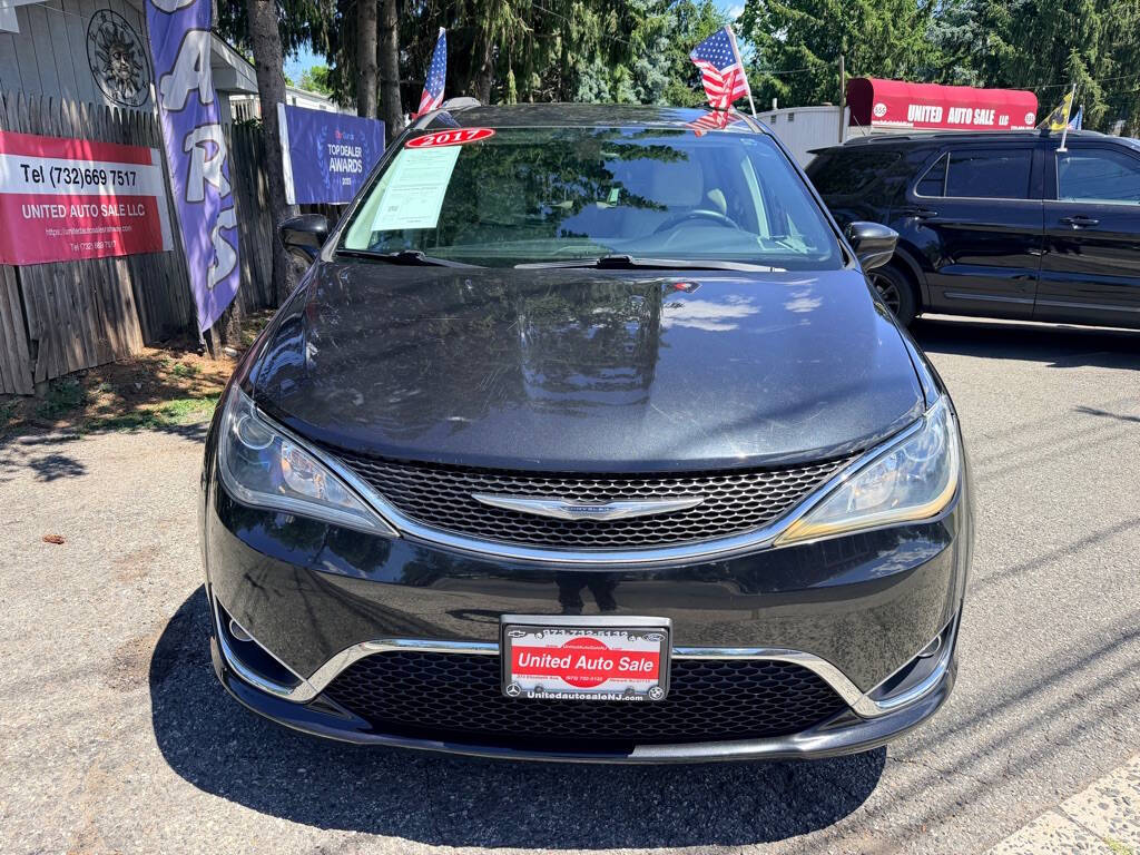 Black 2017 Chrysler Pacifica Touring-L Plus Touring-L Plus 4dr Mini-Van 2